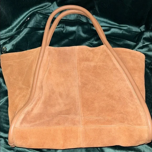 Genuin suede tote bag / 21”W X 13” T W/8” strap drop - Picture 1 of 5